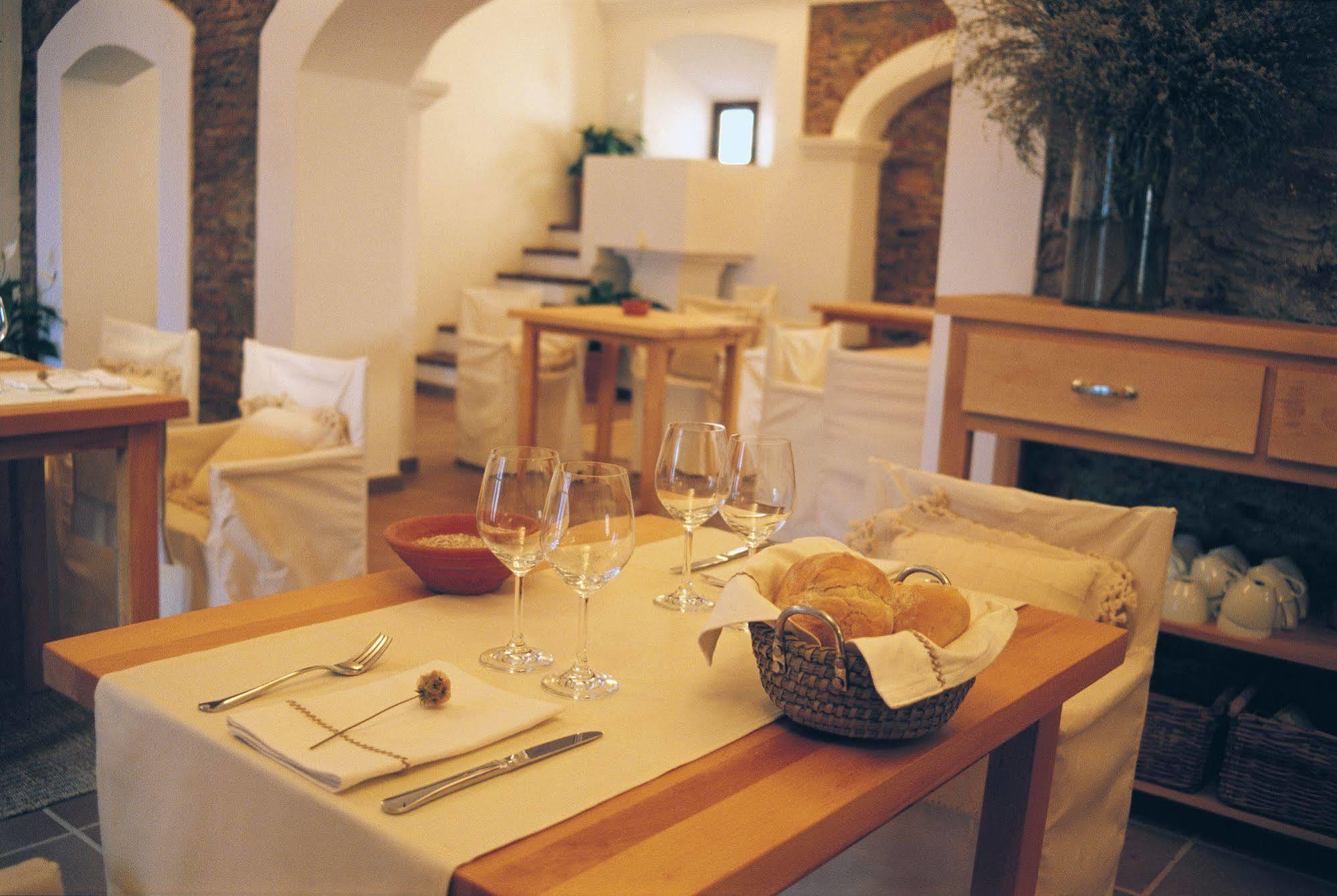 Hospederia Convento De La Parra, 06176 (Adults Only) Hotel La Parra  ภายนอก รูปภาพ